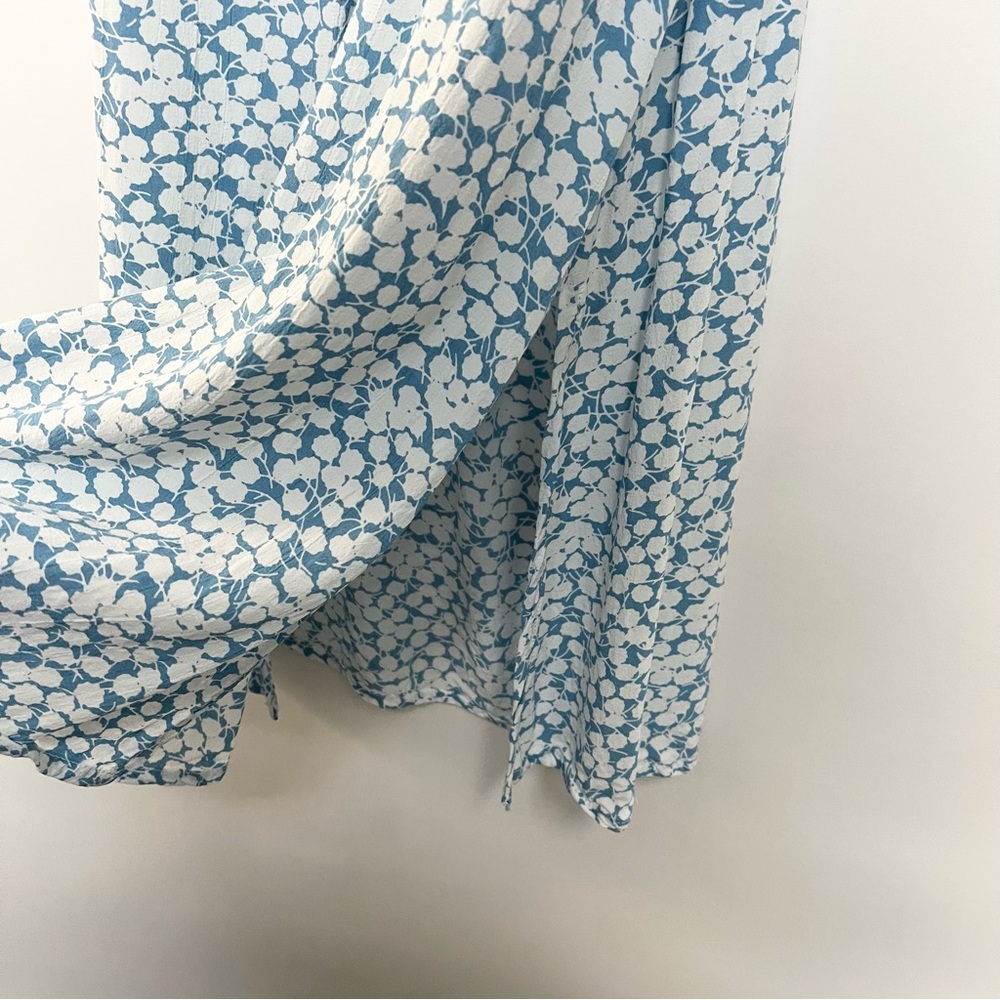 Faithfull The Brand Bella Floral Print Midi Dress Milkmaid Blue White Med $198 - Picture 8 of 12